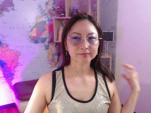 EvelynnMiller webcam