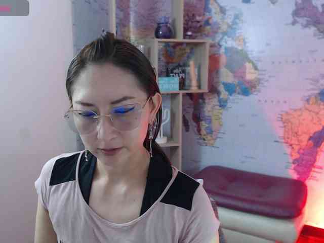 EvelynnMiller webcam