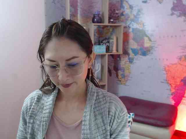 EvelynnMiller webcam