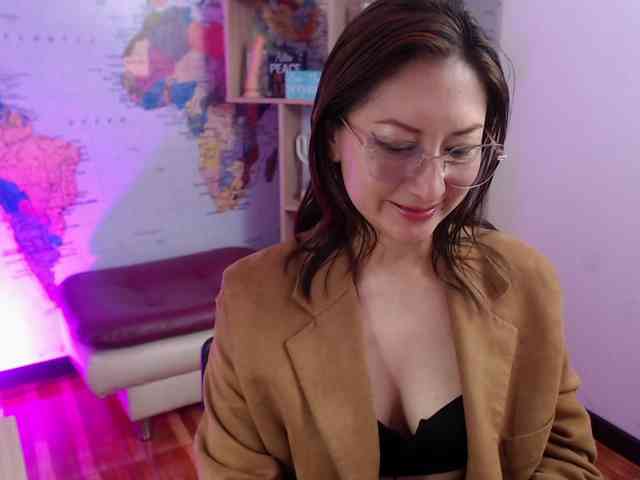 EvelynnMiller webcam