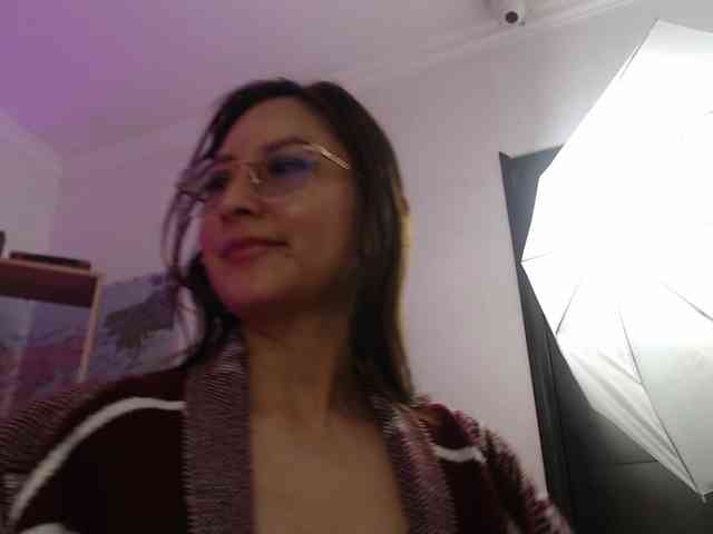 EvelynnMiller webcam