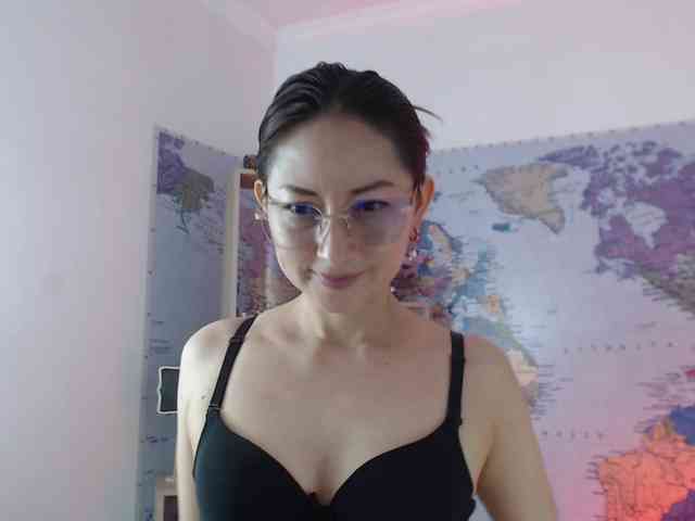 EvelynnMiller webcam