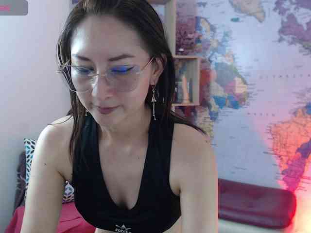 EvelynnMiller webcam
