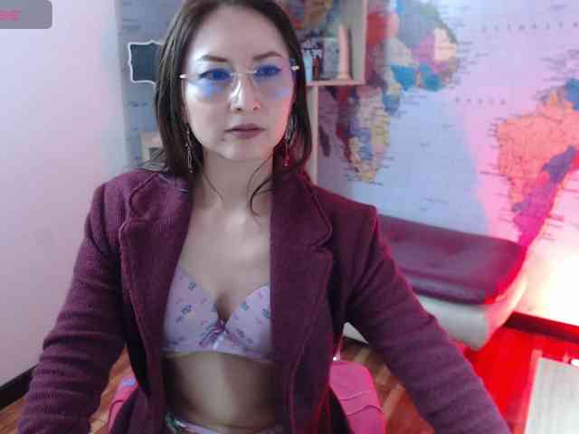 EvelynnMiller webcam