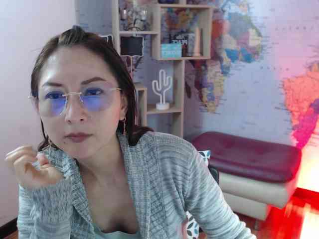 EvelynnMiller webcam