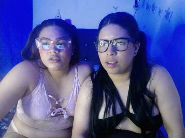 Sex chat gratuit in direct cu 2moonsfulloflove pe BongaCams