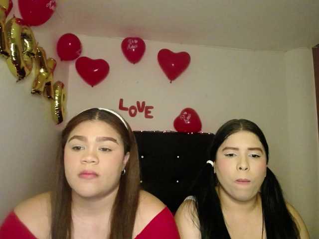 2moonsfulloflove's BongaCams show and profile