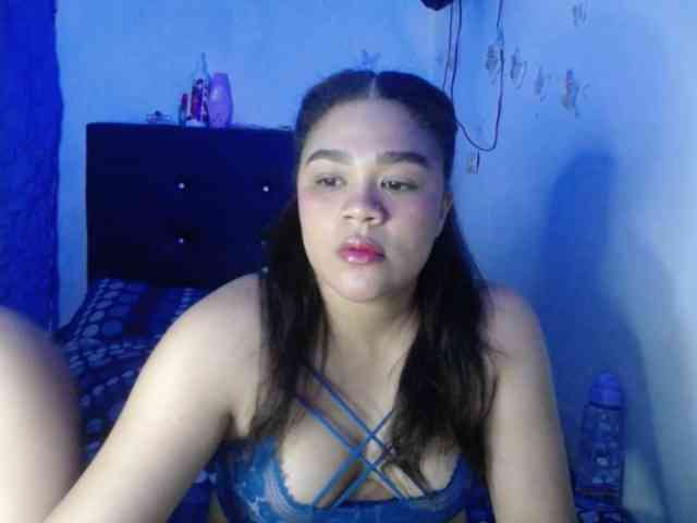 2moonsfulloflove webcam