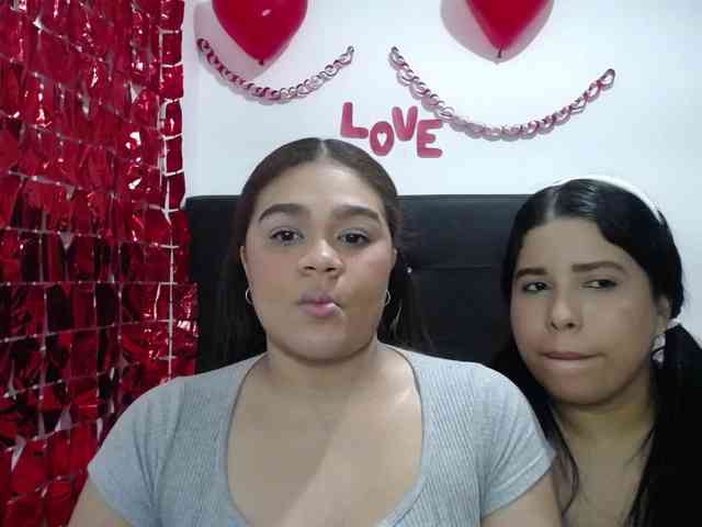 2moonsfulloflove webcam