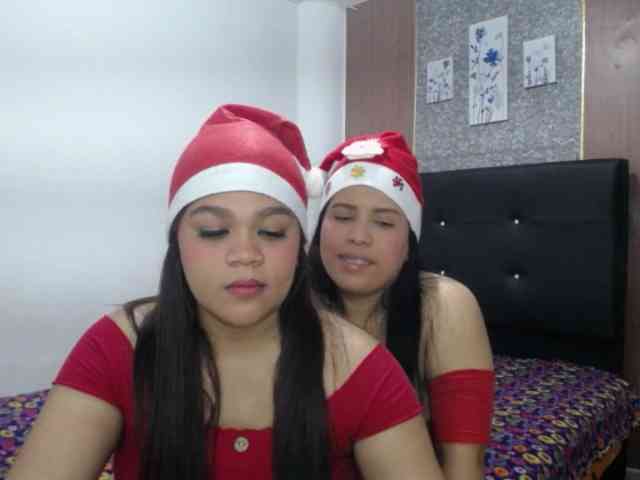 2moonsfulloflove webcam