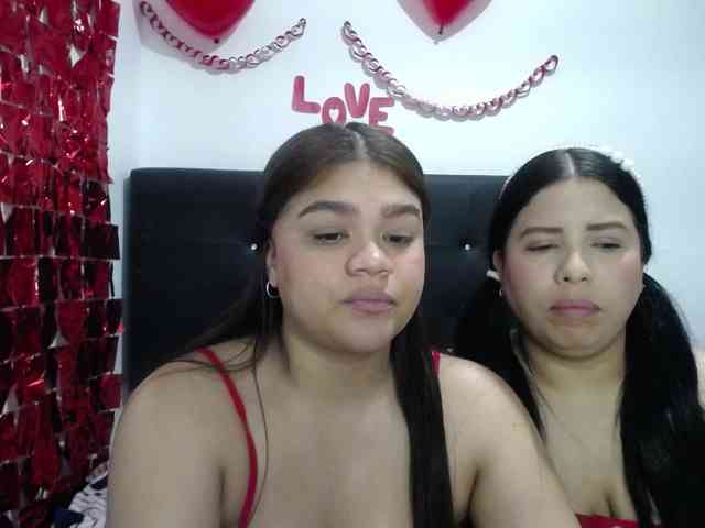 2moonsfulloflove webcam