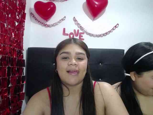 2moonsfulloflove webcam