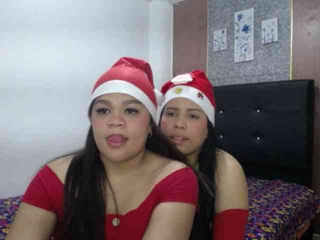 2moonsfulloflove webcam