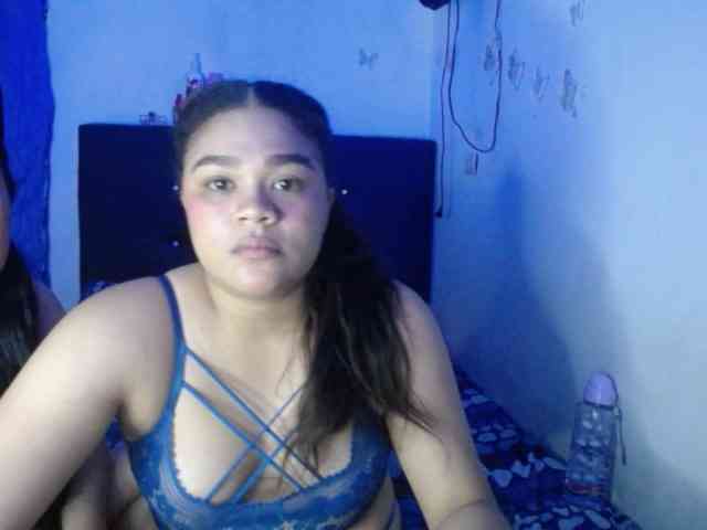 2moonsfulloflove webcam