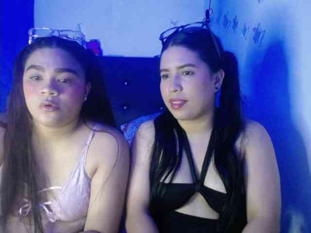 2moonsfulloflove webcam