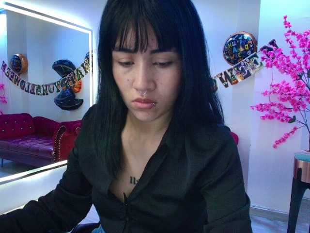 Preview of leia-queens