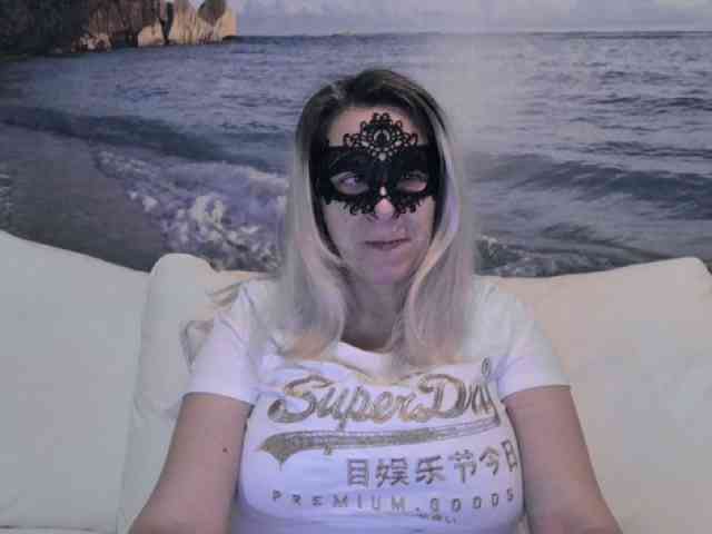 Evy-Desire webcam