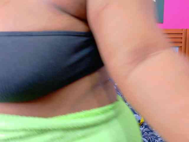 matureandhorny webcam