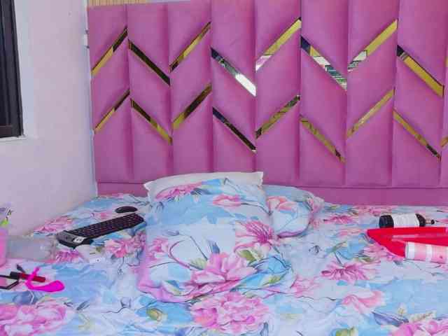 matureandhorny Live Webcam on BongaCams