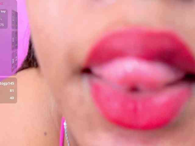 matureandhorny webcam