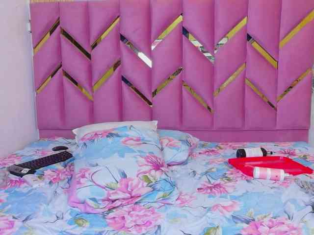 matureandhorny webcam