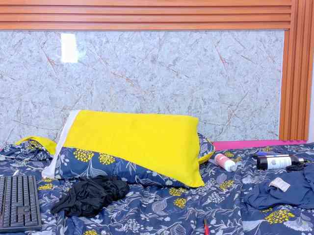 matureandhorny webcam