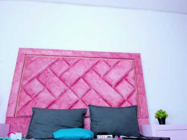  BiigAsshot chat room