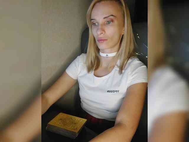 WickedWycche webcam