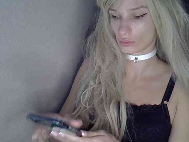 WickedWycche webcam