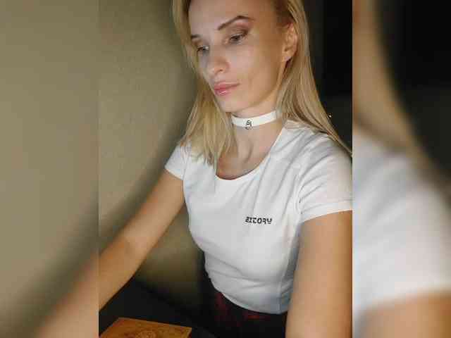 WickedWycche webcam