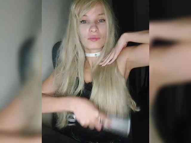 WickedWycche webcam