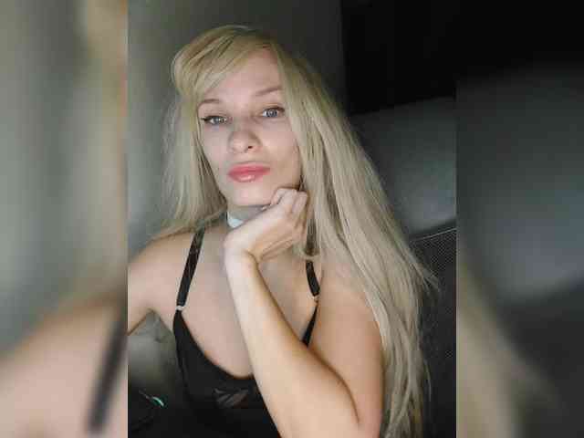 WickedWycche webcam