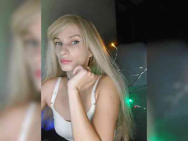 WickedWycche webcam