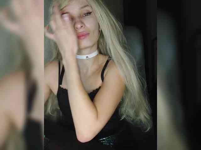 WickedWycche webcam