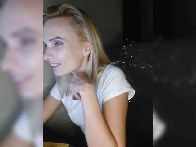 WickedWycche webcam