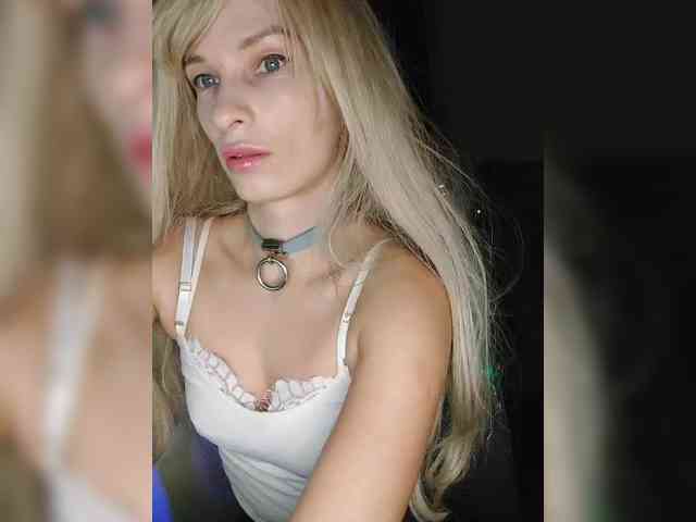 WickedWycche webcam