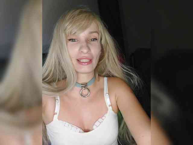 WickedWycche webcam