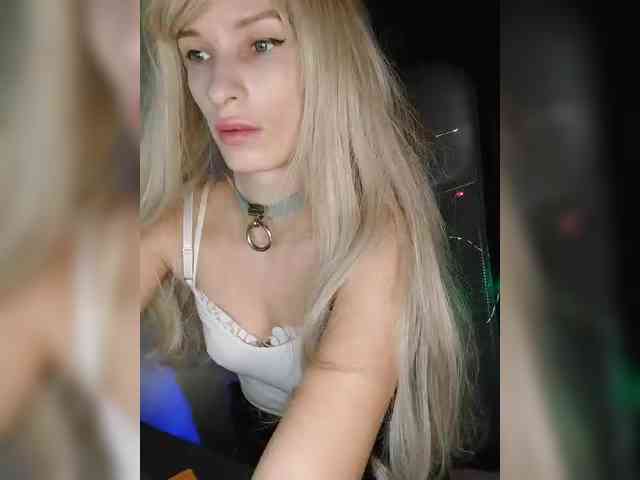 WickedWycche webcam