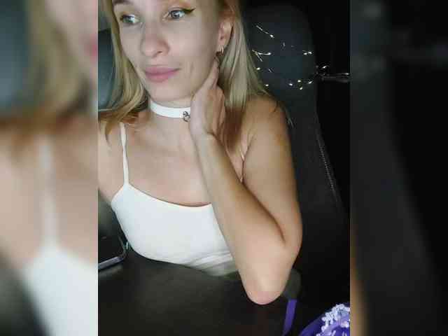 WickedWycche webcam