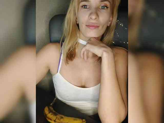 WickedWycche webcam