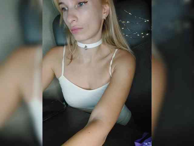 WickedWycche webcam