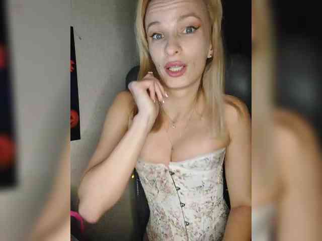 WickedWycche bongacams