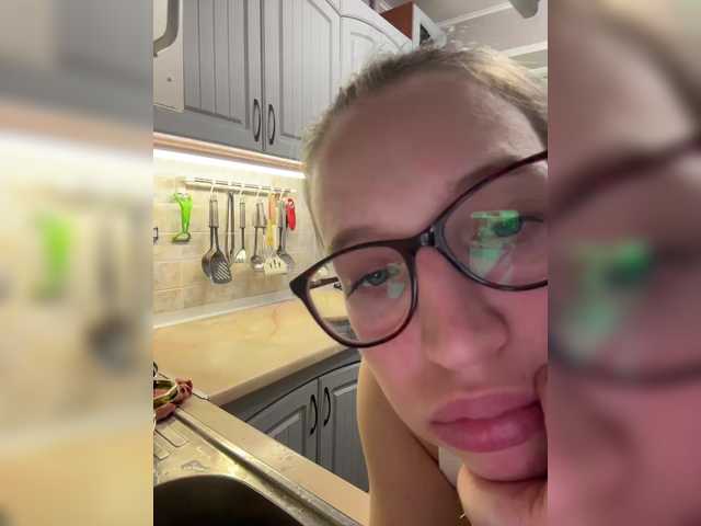 ANASTEIKK's BongaCams show and profile