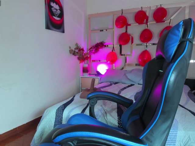 vanesaa-mejia's BongaCams show and profile