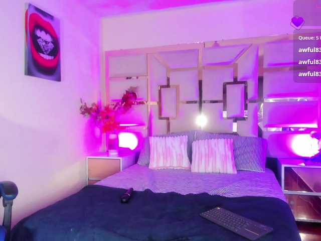 vanesaa-mejia's BongaCams show and profile