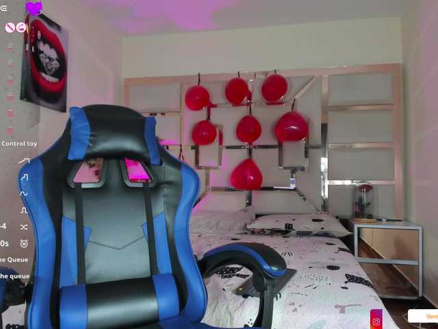 vanesaa-mejia's BongaCams show and profile