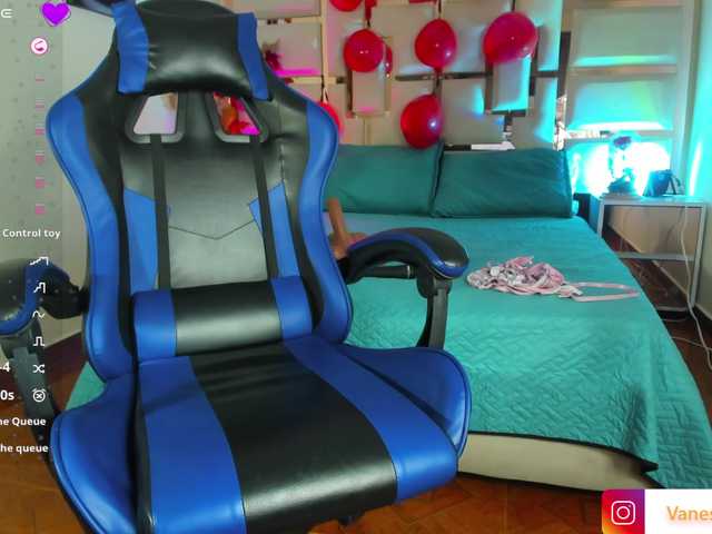 vanesaa-mejia's BongaCams show and profile