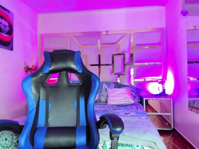 vanesaa-mejia's BongaCams show and profile