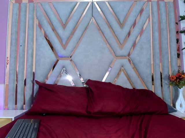 vanesaa-mejia's BongaCams show and profile