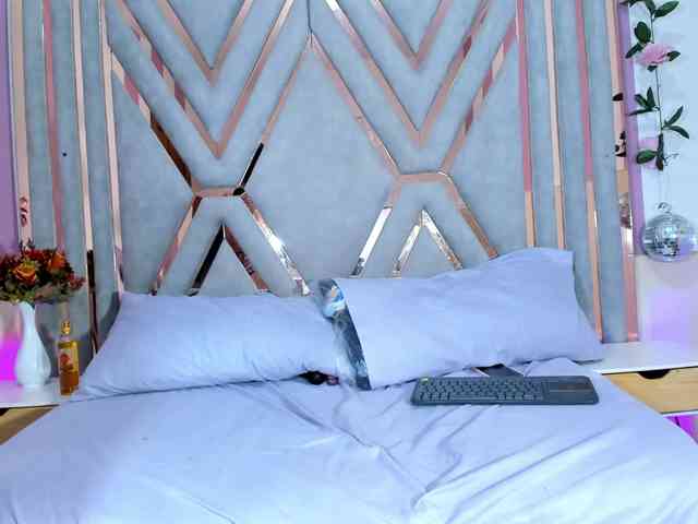 vanesaa-mejia Live Webcam on BongaCams